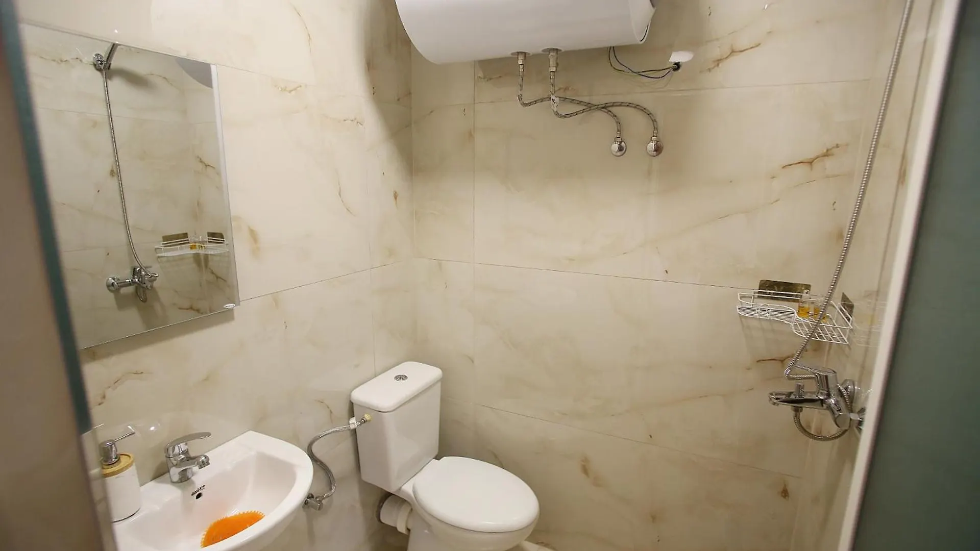 Vila Hyseni Durrës 게스트하우스